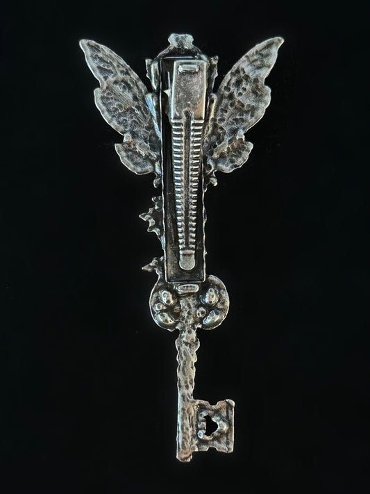 MAGIC KEY HAIR CLIP - Mother of Hades Romantacy CLIP