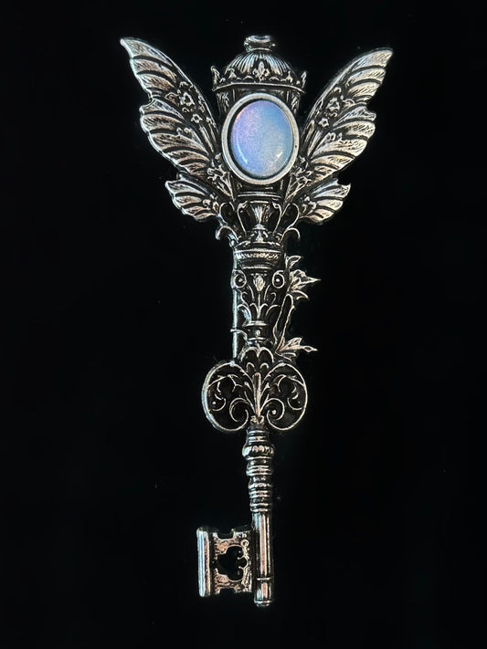 MAGIC KEY HAIR CLIP - Mother of Hades Romantacy CLIP
