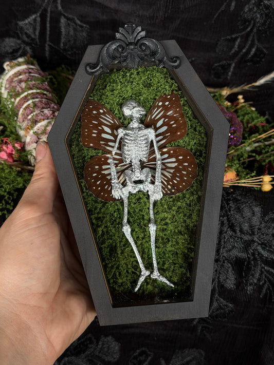 WILLOW FAIRY - Mother of Hades Dead Fairy Coffin Frame