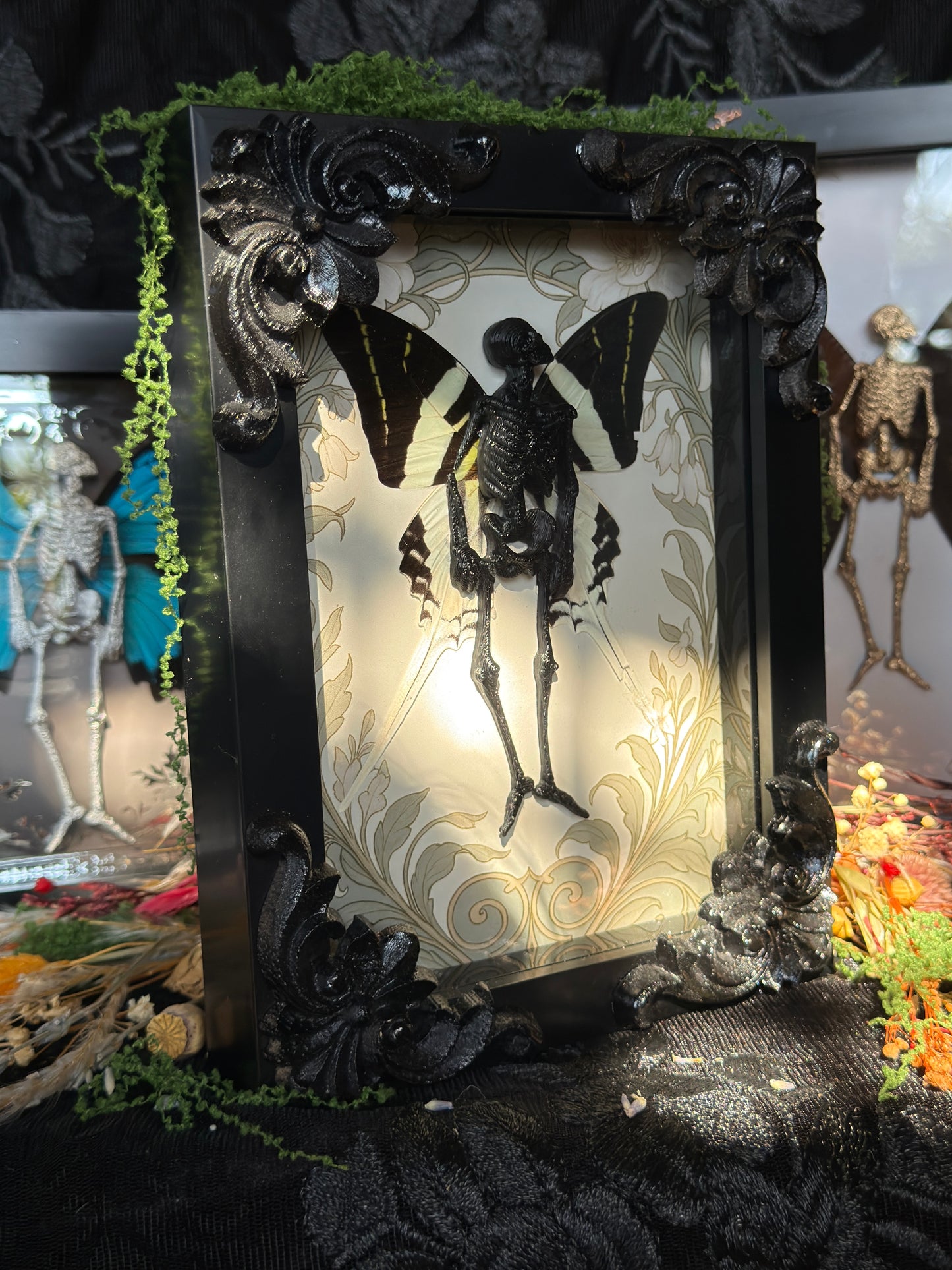 LADY FLUTTER FAIRY- Mother of Hades Dead Fairy Frame