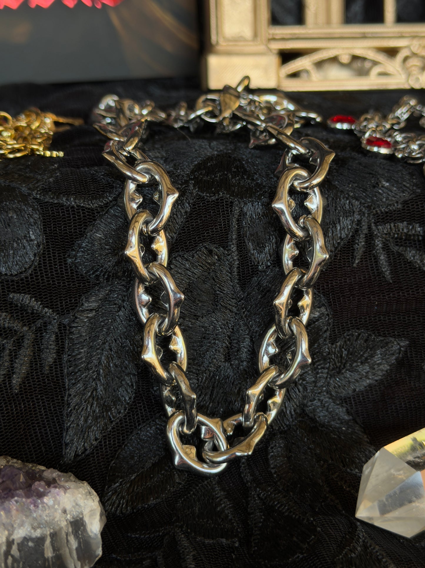 THE CHAIN - Mother of Hades Spiked Chain