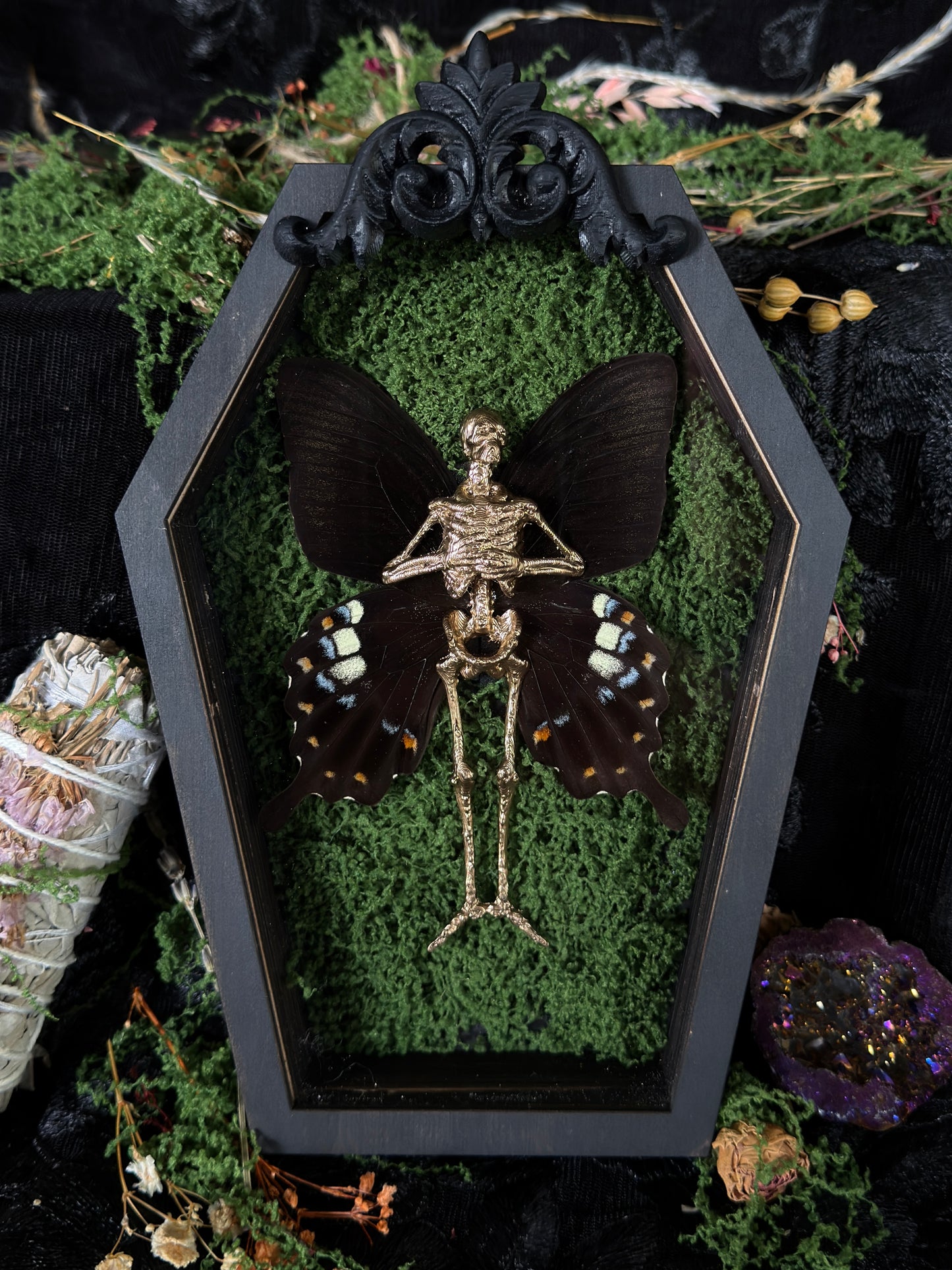 MOTHER OF FAE - Mother of Hades Dead Fairy Coffin Frame